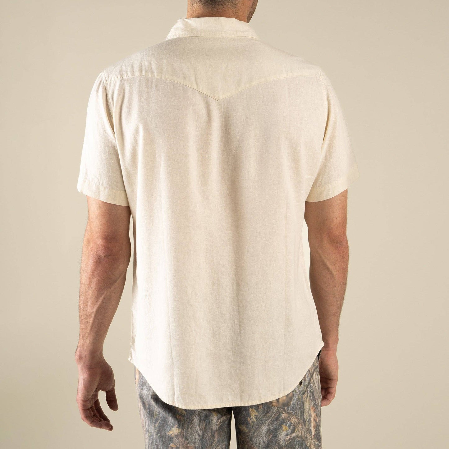 The Wyatt Pearl Snap Short Sleeve Solid Shirt