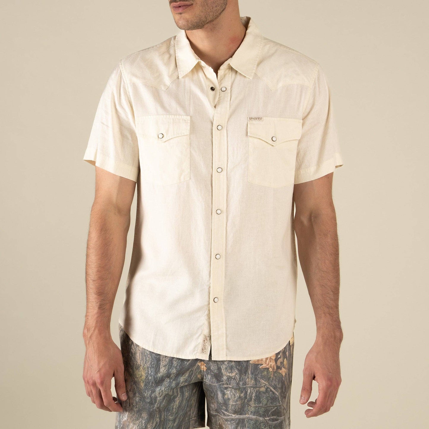 The Wyatt Pearl Snap Short Sleeve Solid Shirt